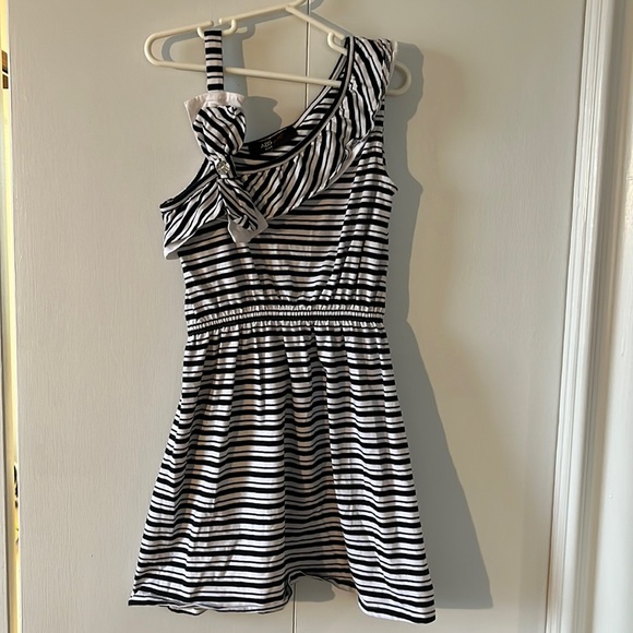 ABS Kids Dress 8 - Picture 1 of 6